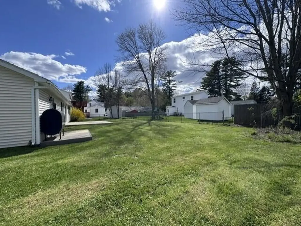 27 Coolidge Avenue Saco ME 04072