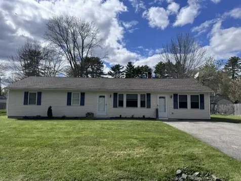 27 Coolidge Avenue Saco ME 04072