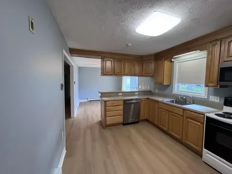 27 Coolidge Avenue Saco ME 04072