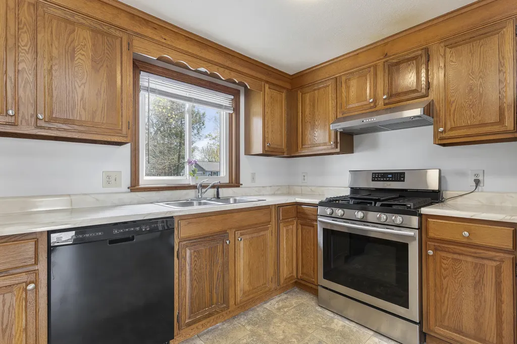 21 Valley Street South Portland ME 04106