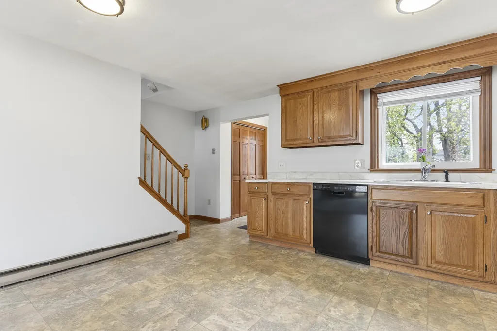 21 Valley Street South Portland ME 04106