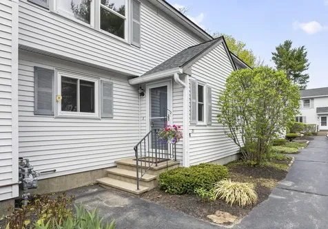 21 Valley Street South Portland ME 04106