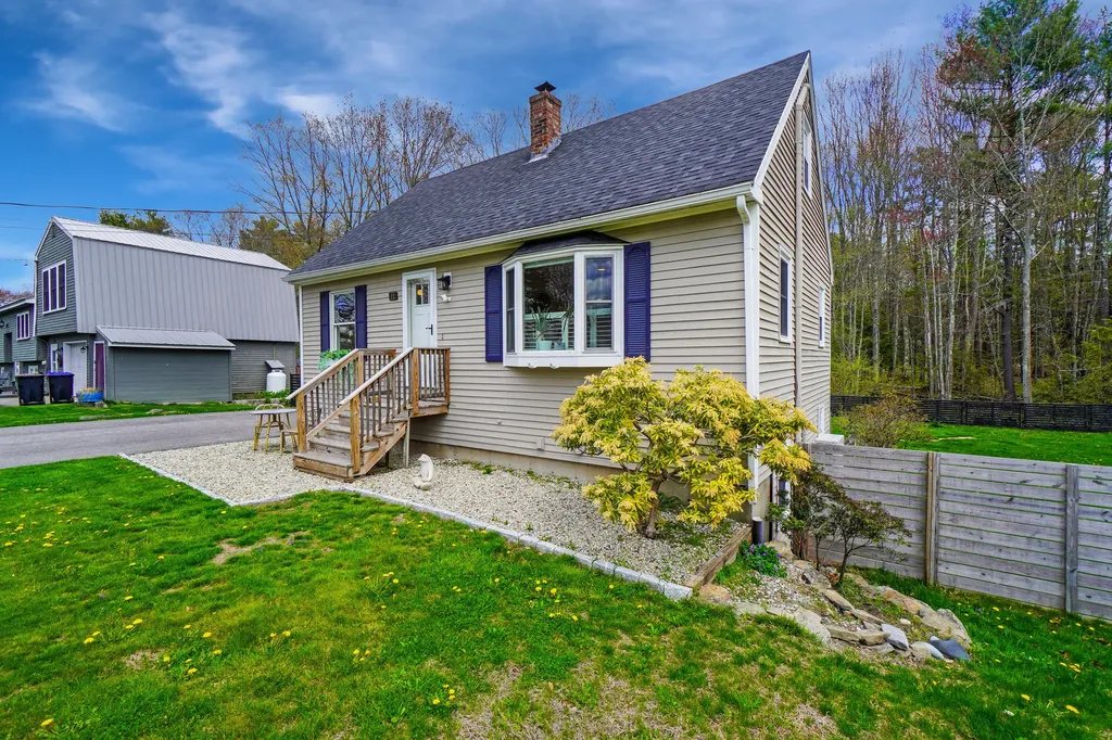 11 Macarthur Avenue Old Orchard Beach ME 04064