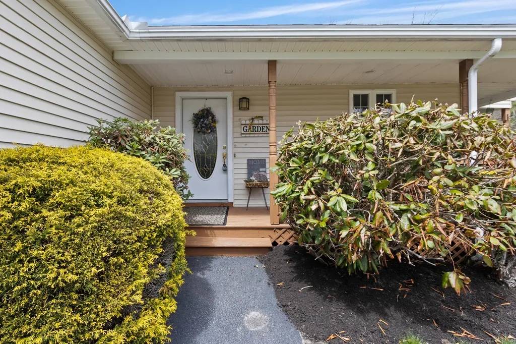 68 Provost Drive Windham ME 04062