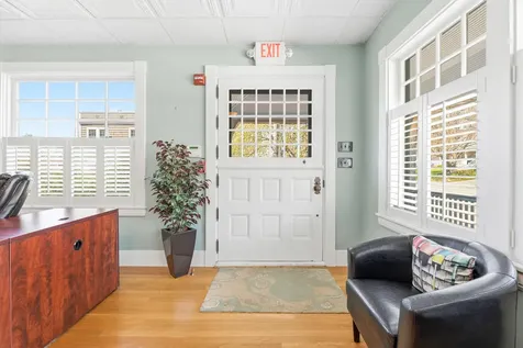 439 York Street York ME 03911