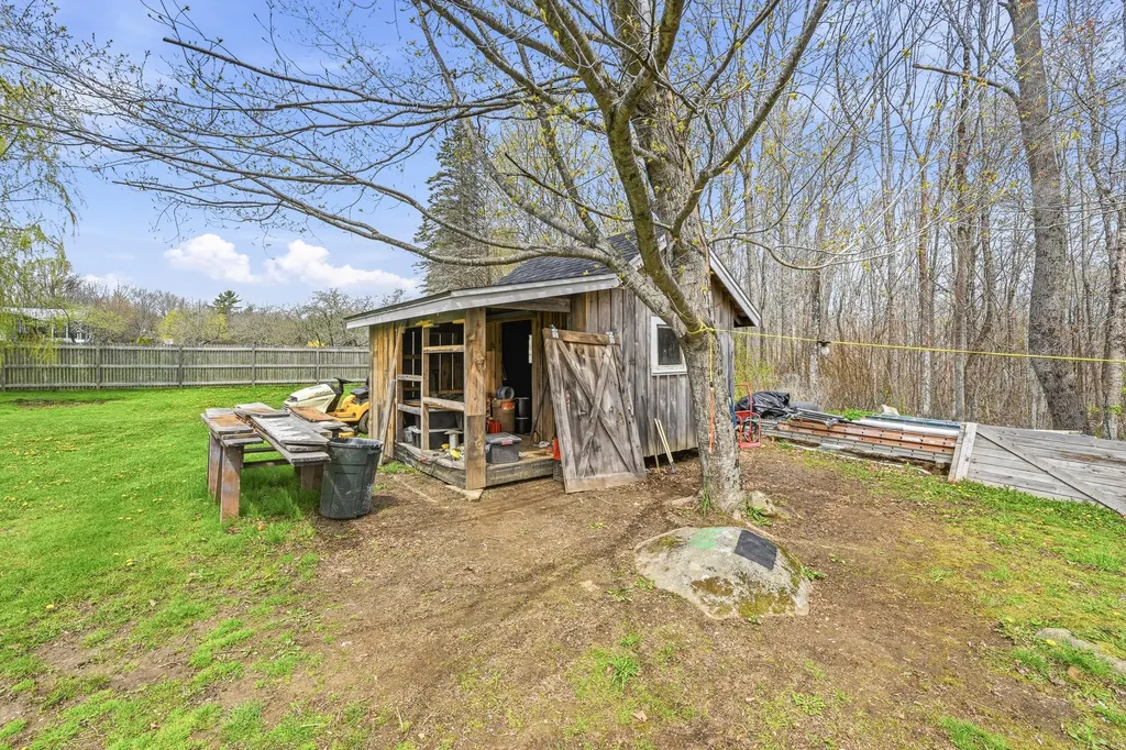 300 W Main Street Waldoboro ME 04572