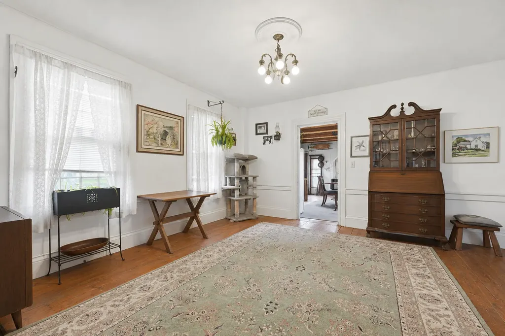 300 W Main Street Waldoboro ME 04572