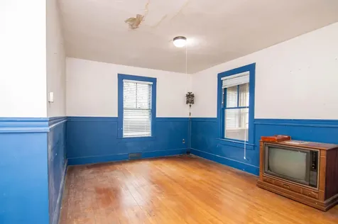 27 Reservoir Avenue Lewiston ME 04240