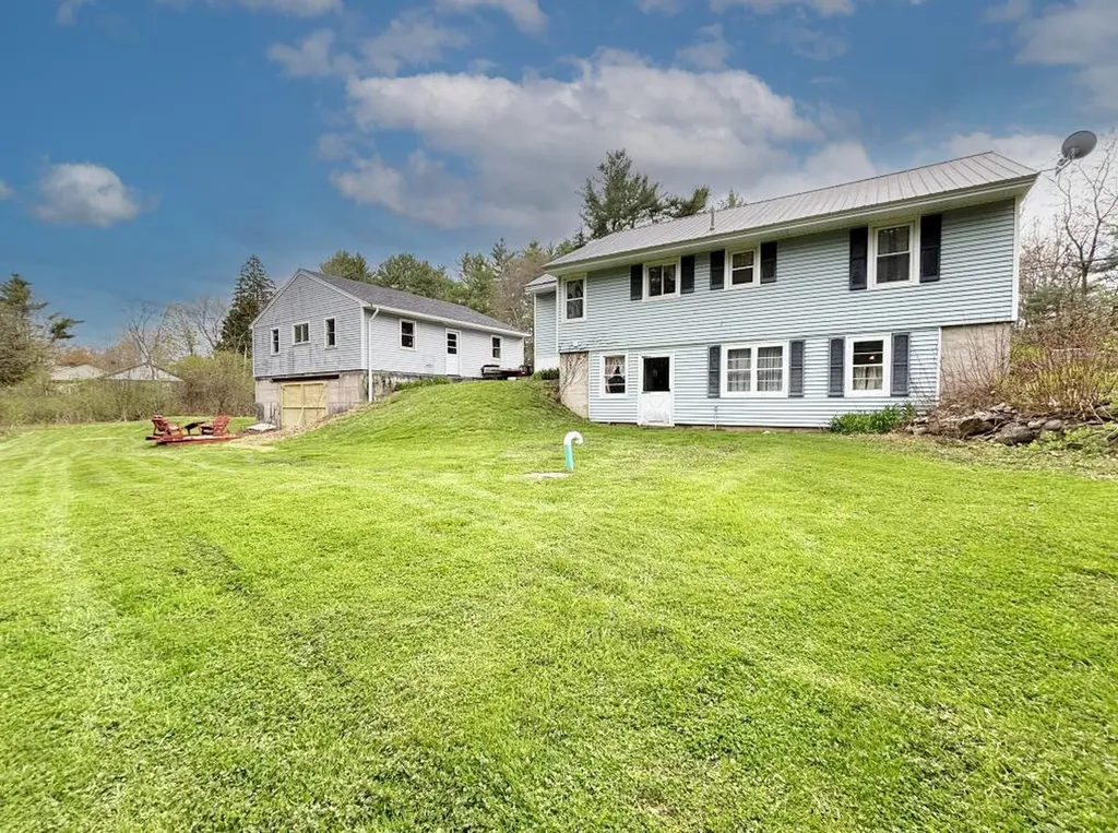 48 S Lisbon Road Lewiston ME 04240