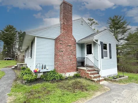 48 S Lisbon Road Lewiston ME 04240