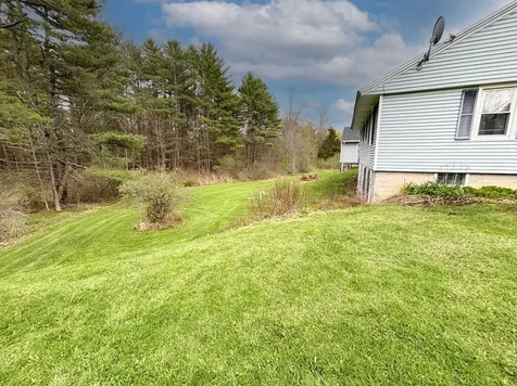48 S Lisbon Road Lewiston ME 04240