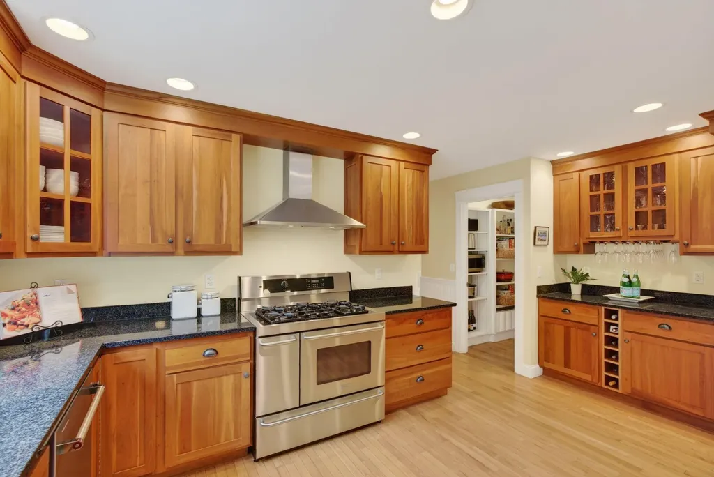 40 Primrose Lane Freeport ME 04032