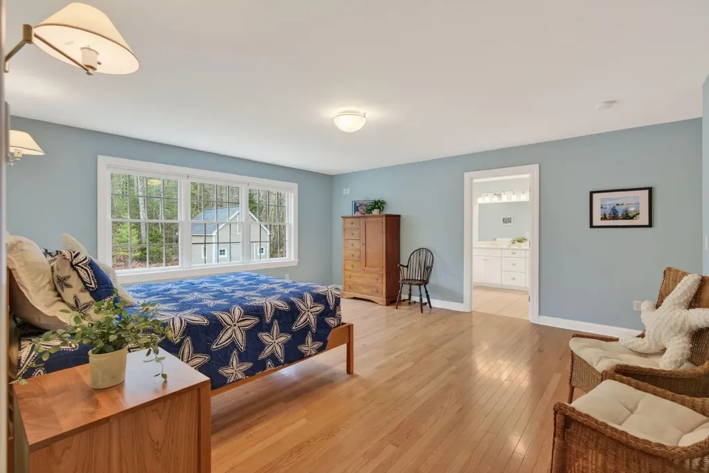 40 Primrose Lane Freeport ME 04032