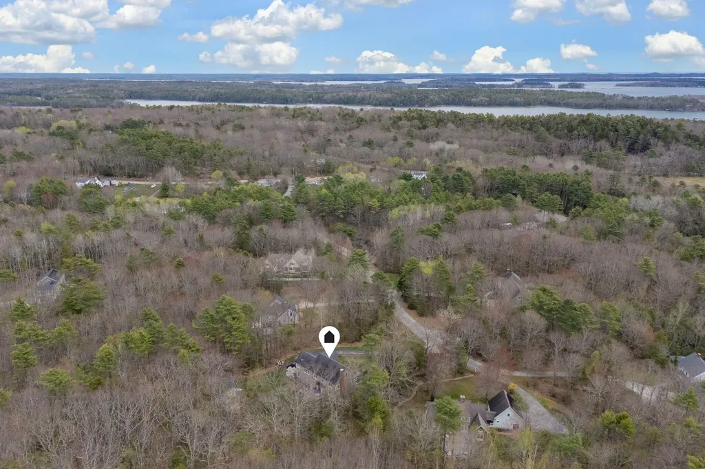 40 Primrose Lane Freeport ME 04032