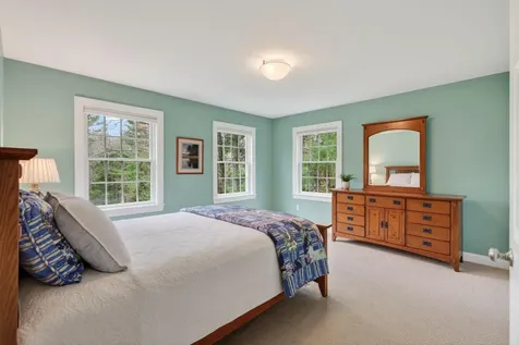 40 Primrose Lane Freeport ME 04032