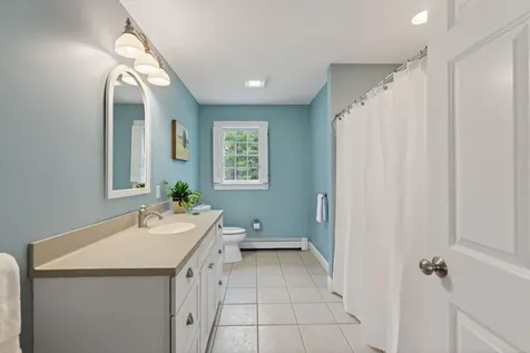 40 Primrose Lane Freeport ME 04032