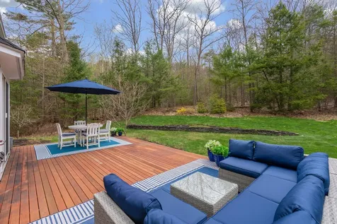 40 Primrose Lane Freeport ME 04032
