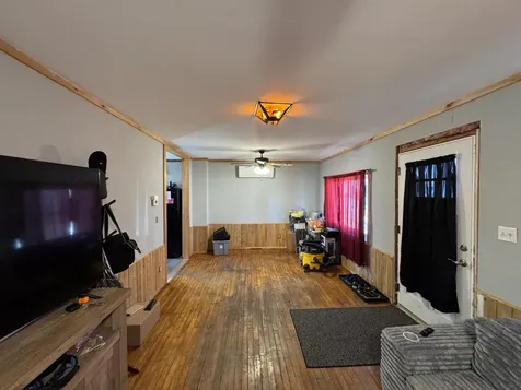 61 Eastland Avenue Millinocket ME 04462