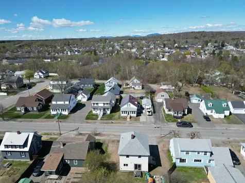 61 Eastland Avenue Millinocket ME 04462