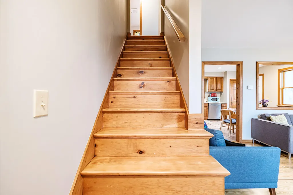 17 Belfield Street Portland ME 04103