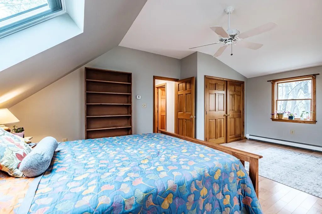 17 Belfield Street Portland ME 04103