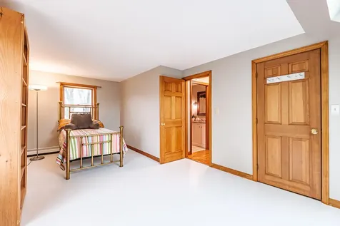17 Belfield Street Portland ME 04103