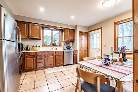 17 Belfield Street Portland ME 04103