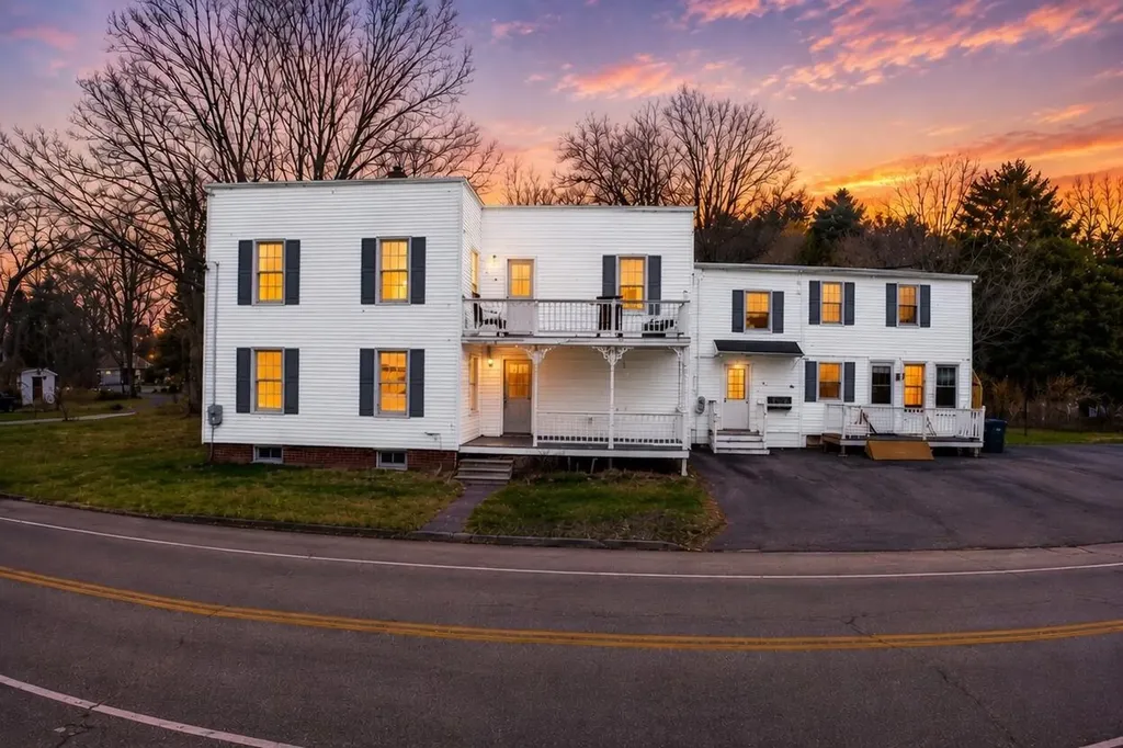 15 South Street Freeport ME 04032