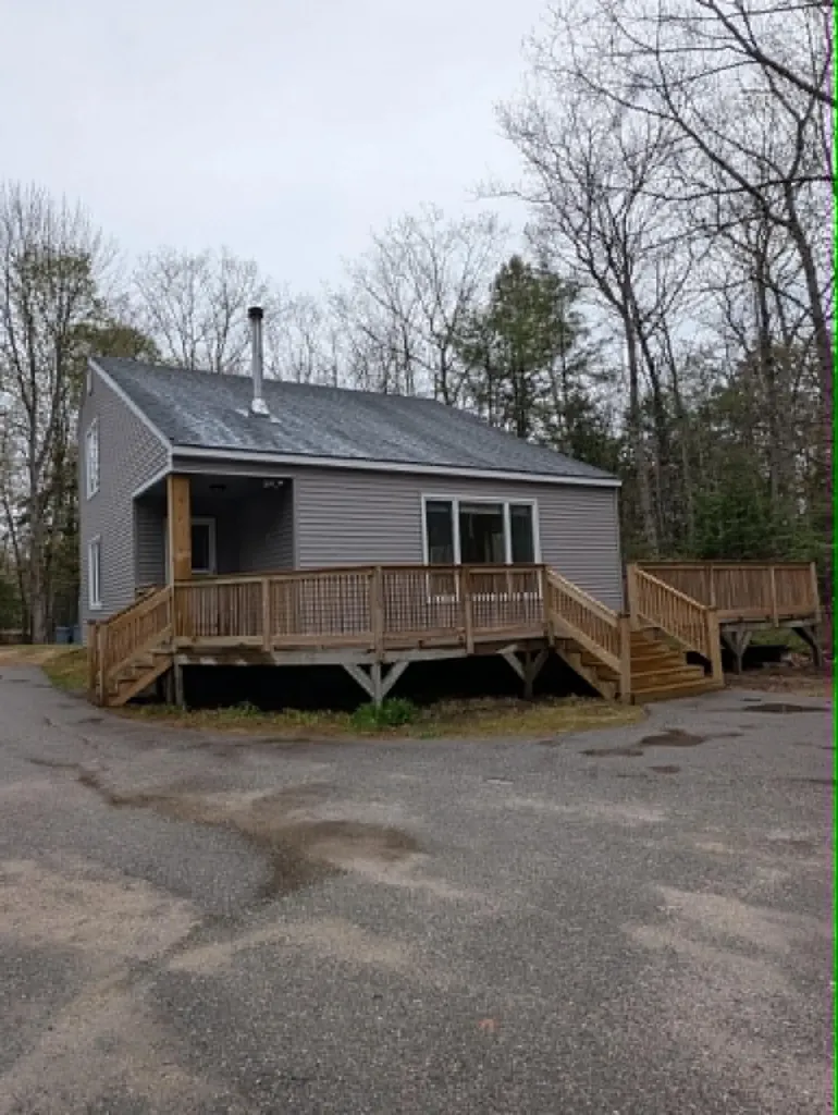 425 N High Street Bridgton ME 04009