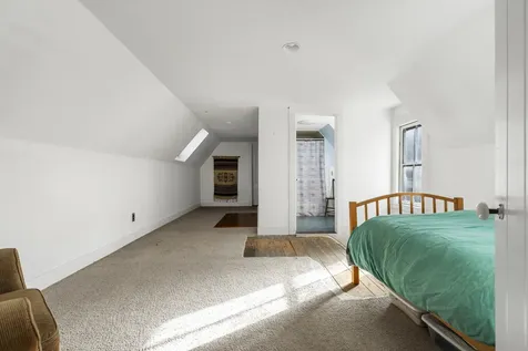 113 Lower Round Pond Road Bristol ME 04539