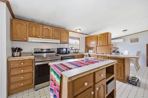 61 Larry Lane Brunswick ME 04011