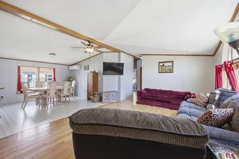 61 Larry Lane Brunswick ME 04011