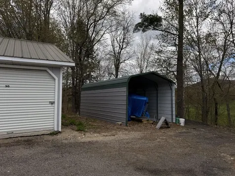 1070 Auburn Road Peru ME 04290