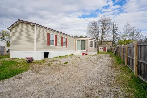 19 Winn Street Lewiston ME 04240