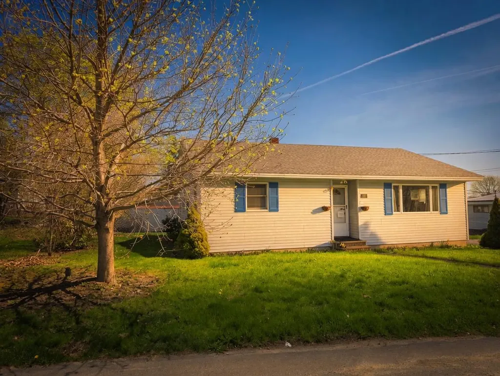 267 Pearl Street Bangor ME 04401
