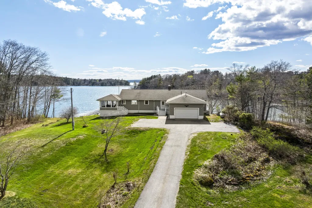 23 Indian Hill Road Boothbay ME 04537