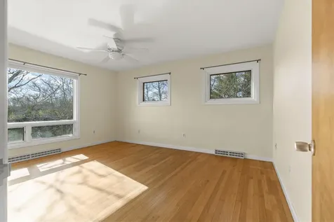 23 Indian Hill Road Boothbay ME 04537