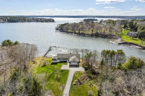 23 Indian Hill Road Boothbay ME 04537