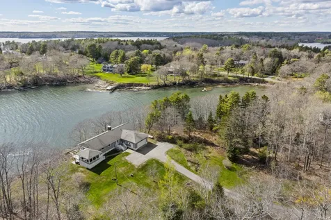 23 Indian Hill Road Boothbay ME 04537