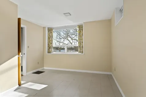 23 Indian Hill Road Boothbay ME 04537
