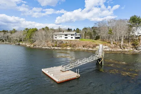 23 Indian Hill Road Boothbay ME 04537