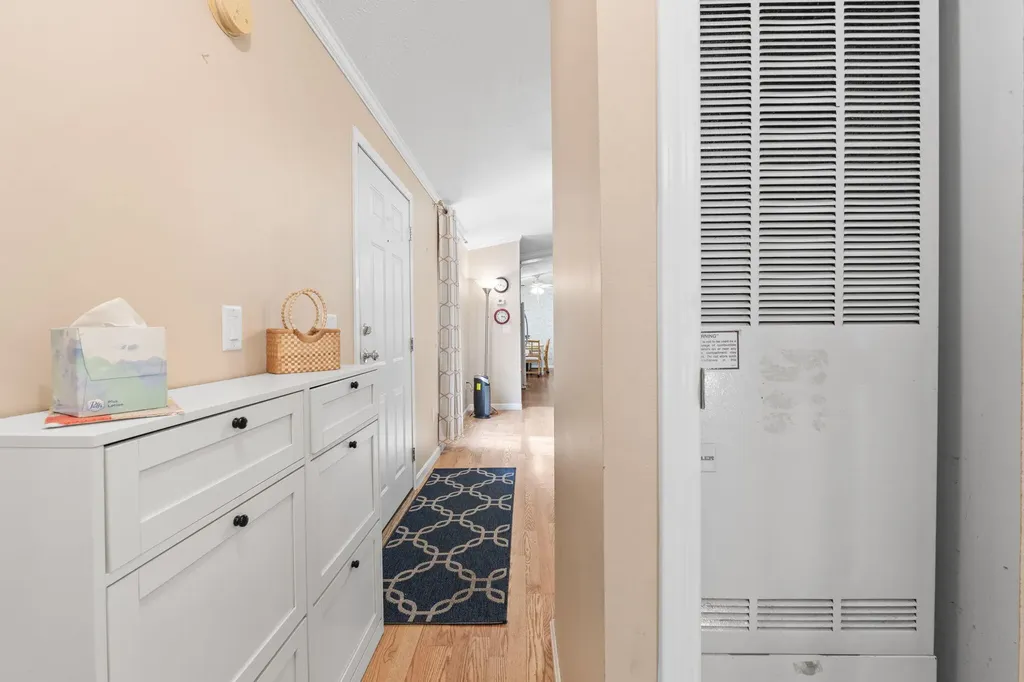 20 Marc Avenue Topsham ME 04086