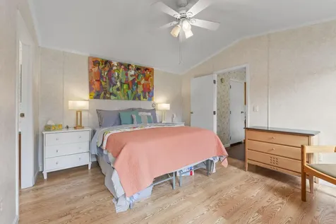 20 Marc Avenue Topsham ME 04086