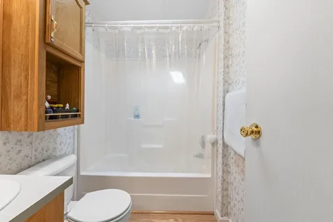 20 Marc Avenue Topsham ME 04086