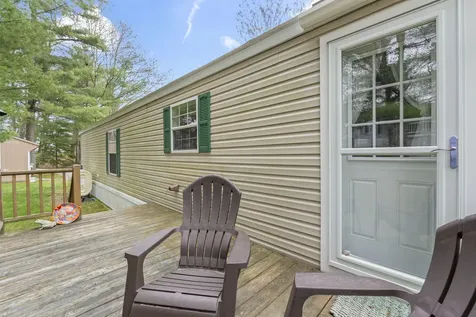 20 Marc Avenue Topsham ME 04086