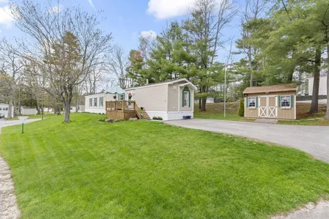 20 Marc Avenue Topsham ME 04086