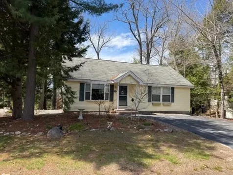 1667 Evergreen Way Casco ME 04015