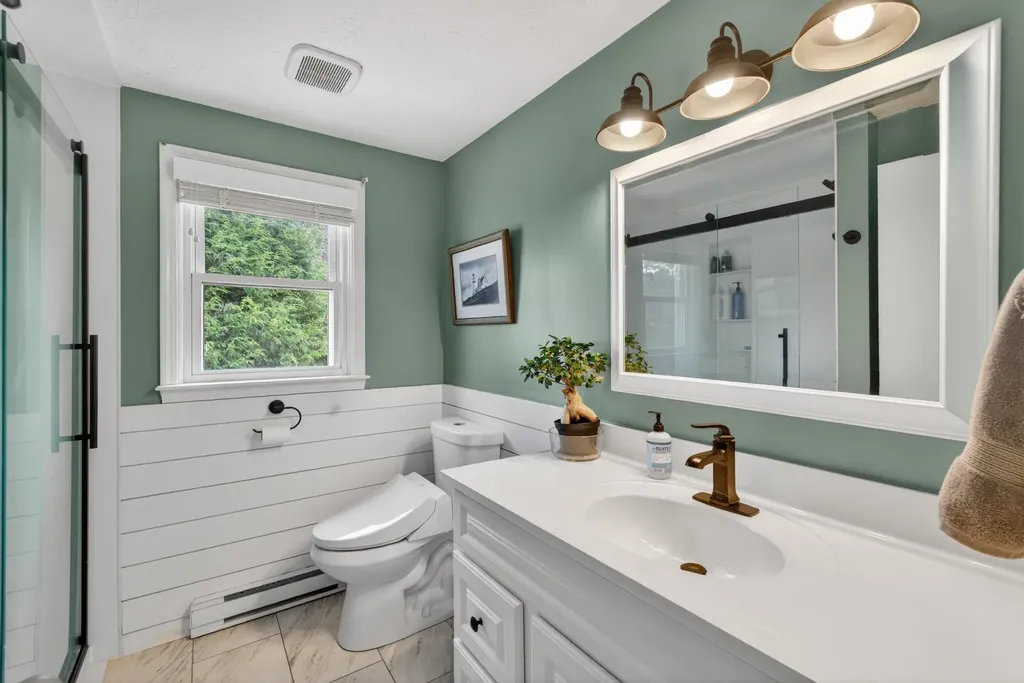 12 Powder Mill Drive Kennebunk ME 04043