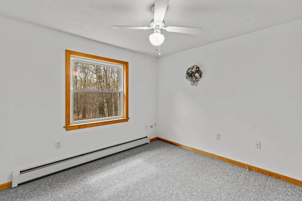 55 Mayfair Way Waterboro ME 04061