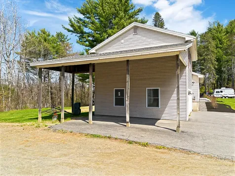 816 Riverside Drive Augusta ME 04330